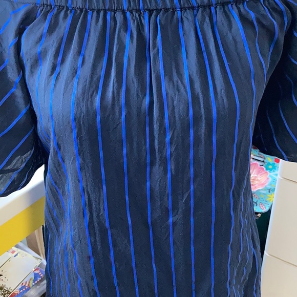 Banana Republic strapless dress with bold stripes and pockets! - Picture 2 of 5